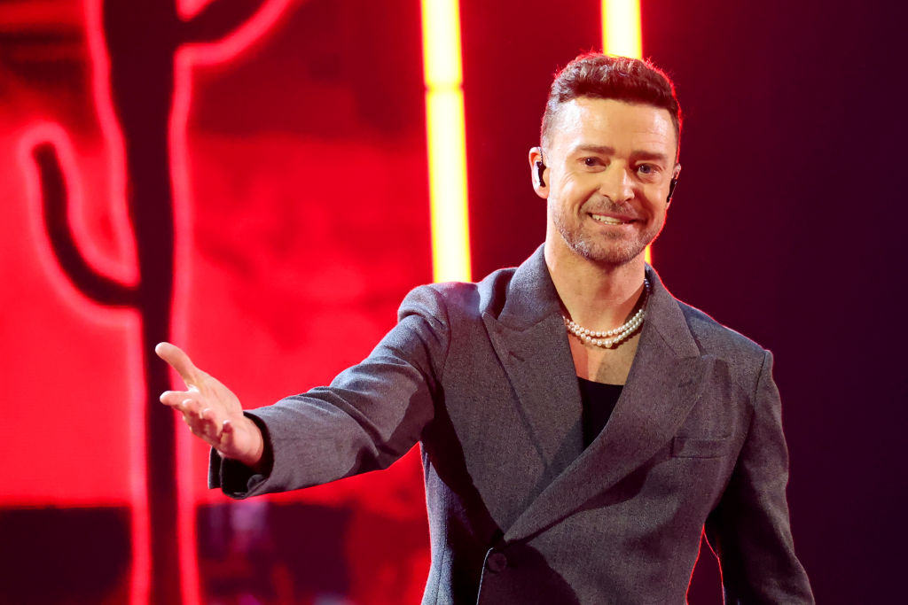 2024 Show, Justin Timberlake Addresses DWI, Fans Concerned With His Eyes