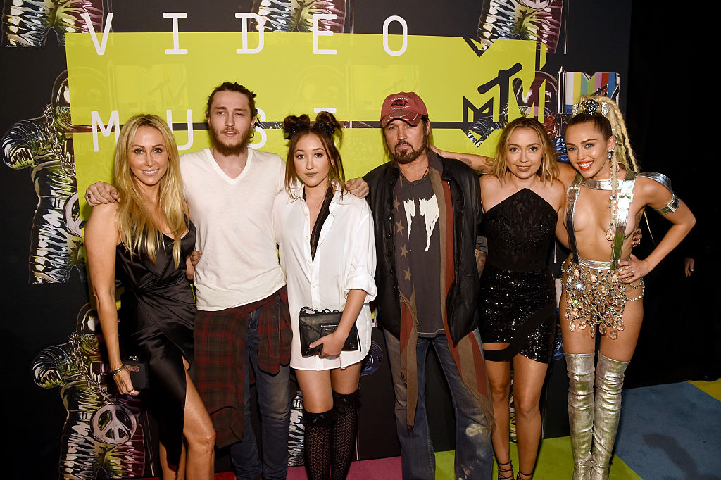 2015 MTV Video Music Awards - Red Carpet, Billy Ray Cyrus Says Firerose 'Isolated' Him From His Family